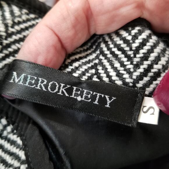 Merokeety Women's  Black And White Herringbone Vest Lined Zip Front Size Small - Picture 6 of 8